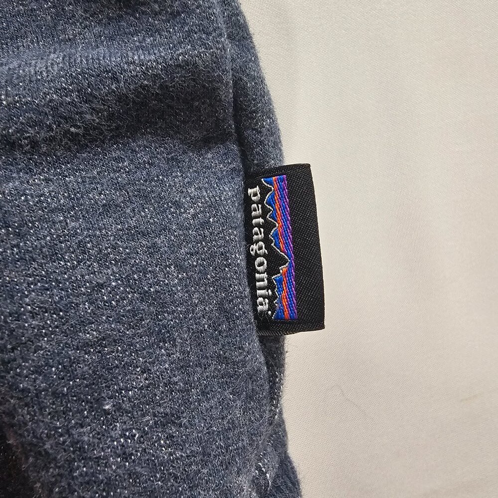Patagonia Men's Longsleeve Gray with Logo Size M Organic Cotton - Picture 4 of 6
